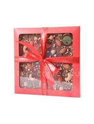 Chokodelika Шоколад молочный Ореховый фейерверк 180г 